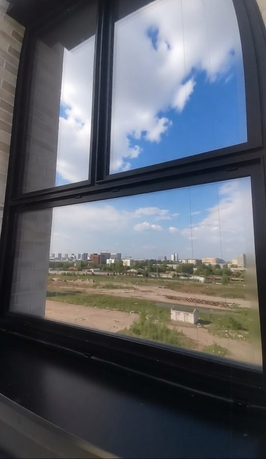 Чистое окно после мойки, ЖК ПАВ Сити